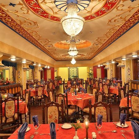 Hotel Mandovi Panaji Buitenkant foto
