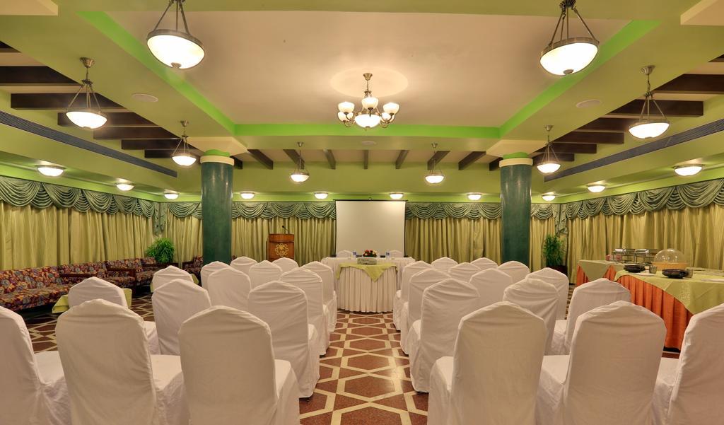Hotel Mandovi Panaji Buitenkant foto
