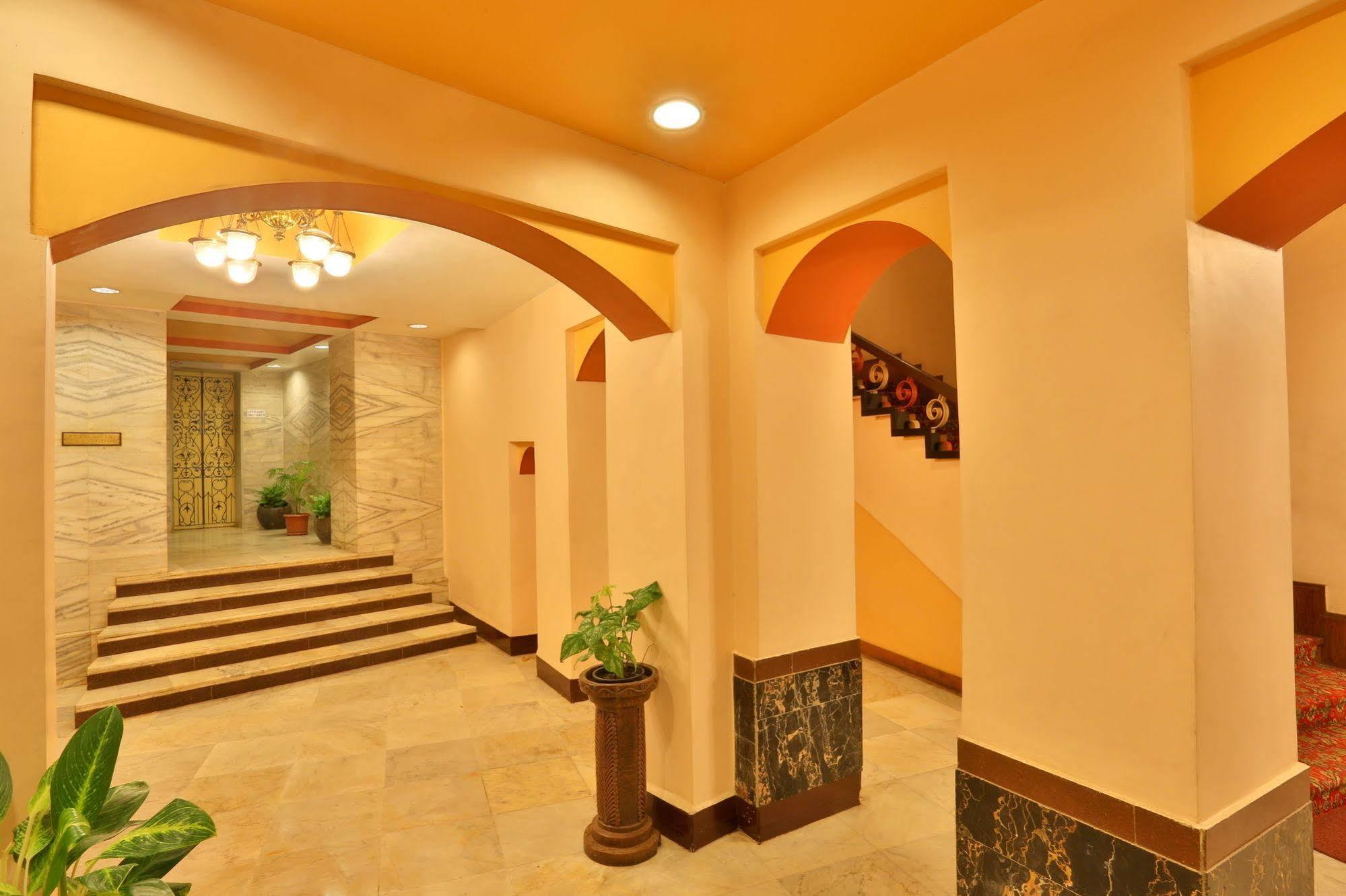 Hotel Mandovi Panaji Buitenkant foto