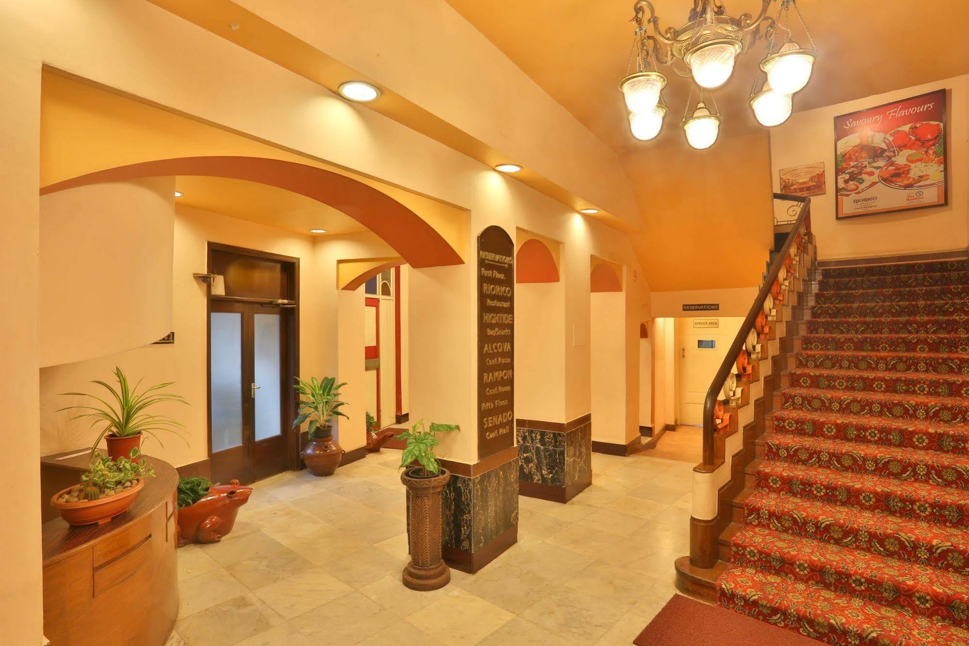 Hotel Mandovi Panaji Buitenkant foto